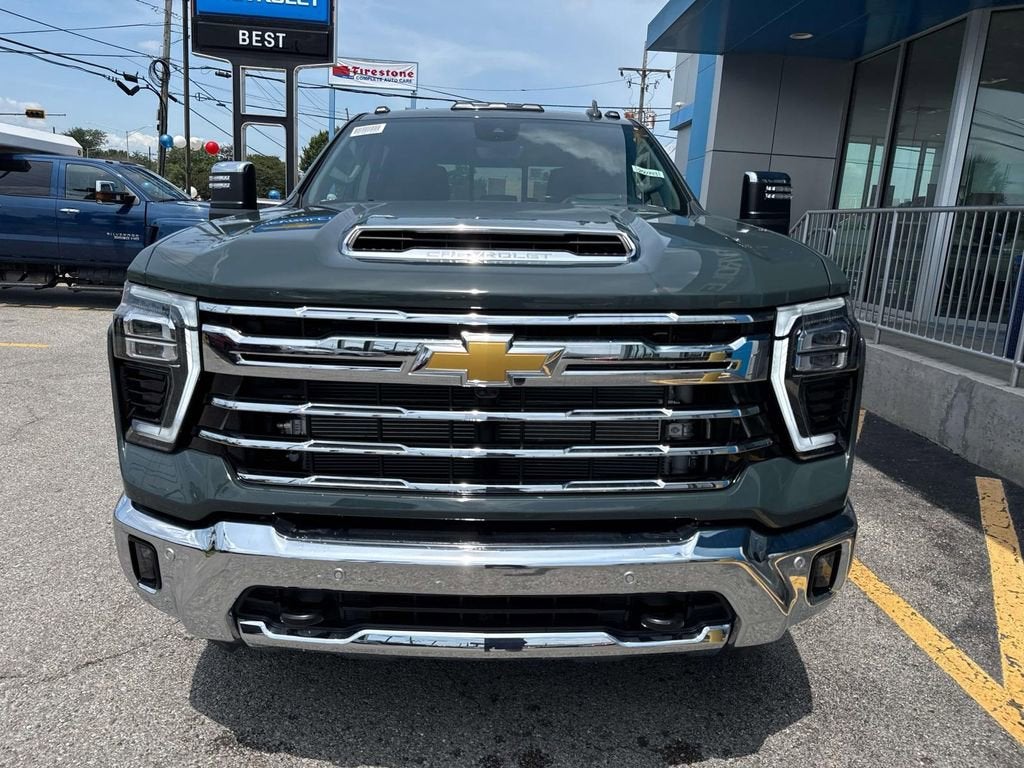 2026 Chevrolet Silverado 3500 HD — side profile view