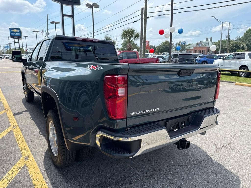 2026 Chevrolet Silverado 3500 HD — detail view