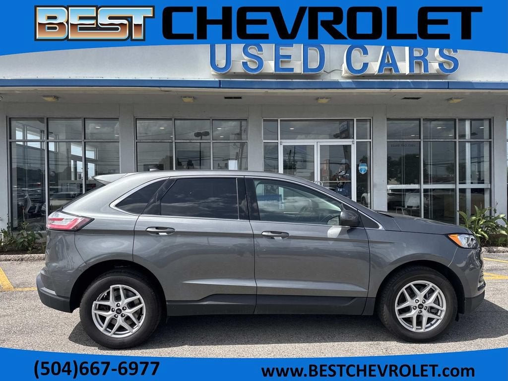 2023 Ford Edge SEL in Gray — front three-quarter view