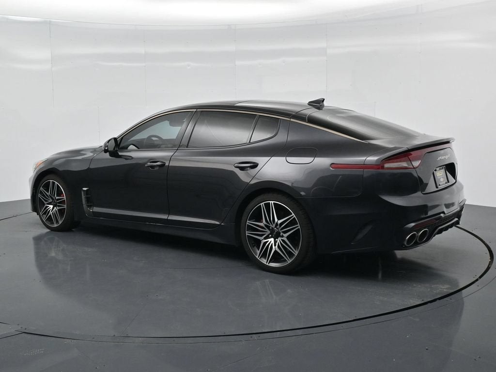 2023 Kia Stinger — detail view